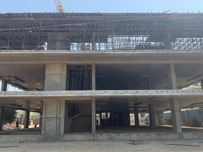 Showrooms in Bodakdev - On site update