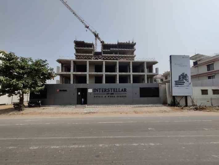 Showrooms in Bodakdev - On site update